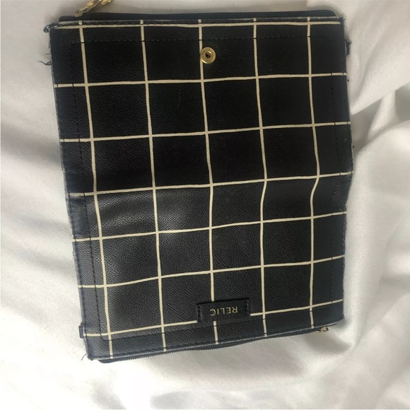 Relic Leather Black and White Bifold Large Wallet ID Holder Credit Card slots - Picture 11 of 16